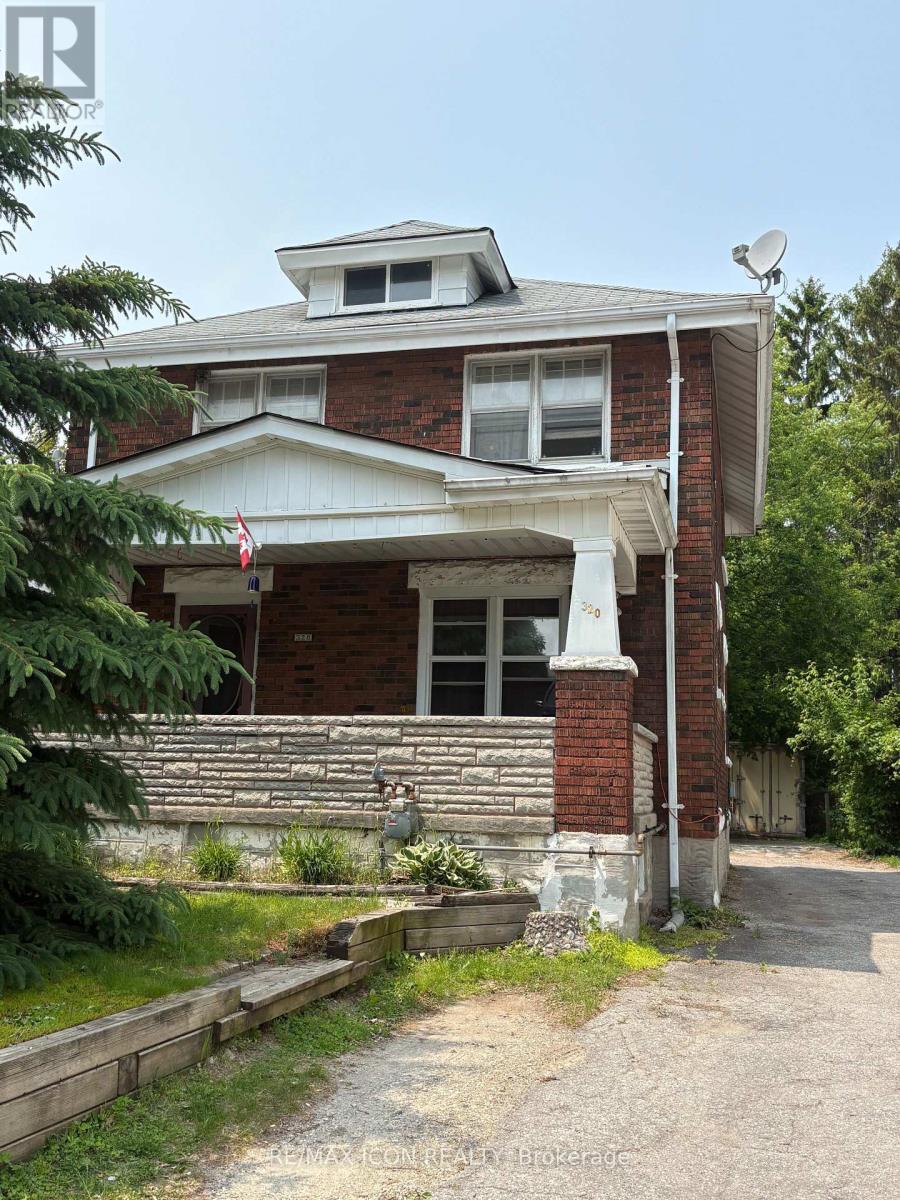 320 GUELPH STREET