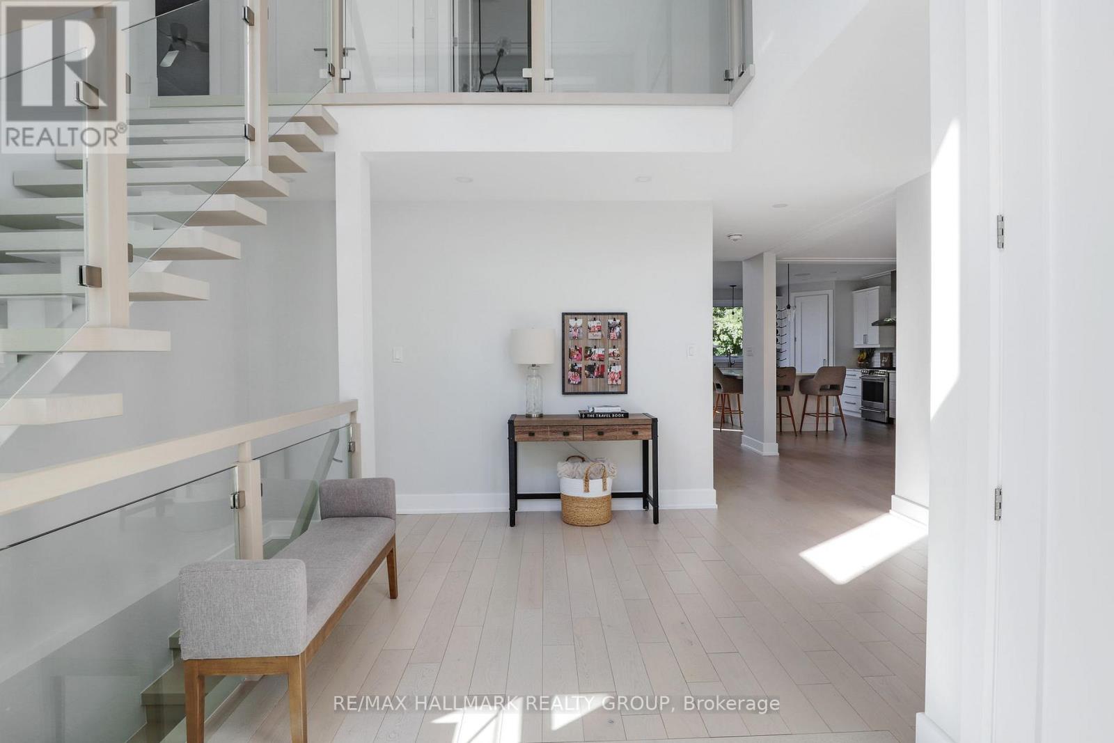 668 MANSFIELD AVENUE