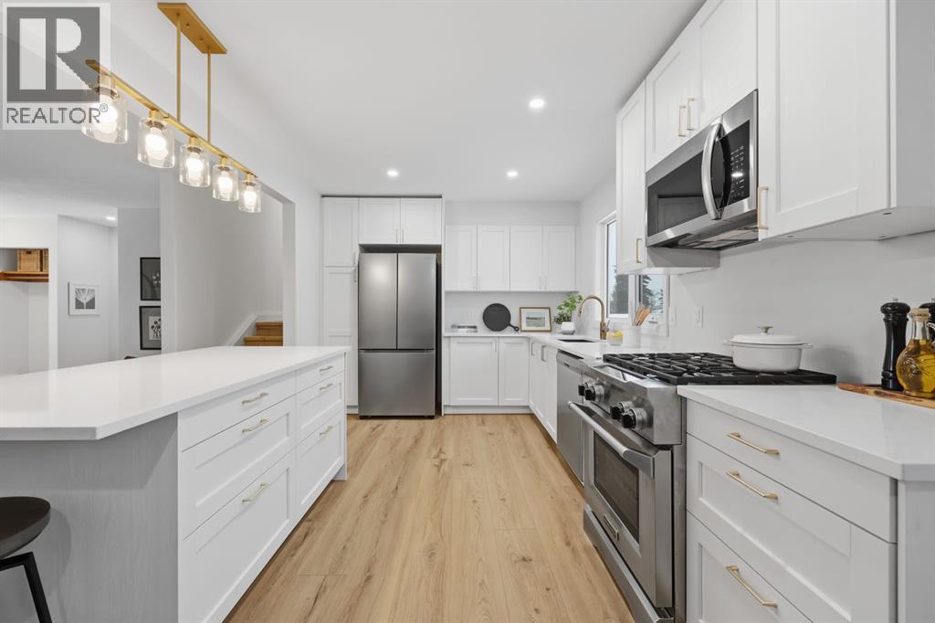 143 Ferncliff Crescent SE