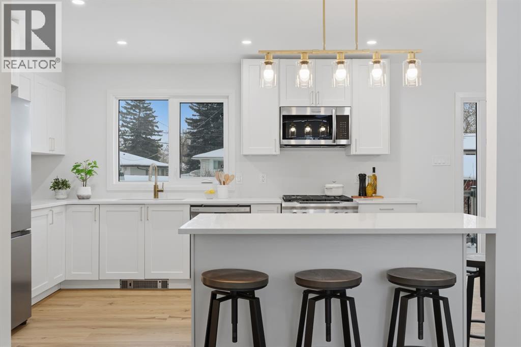 143 Ferncliff Crescent SE