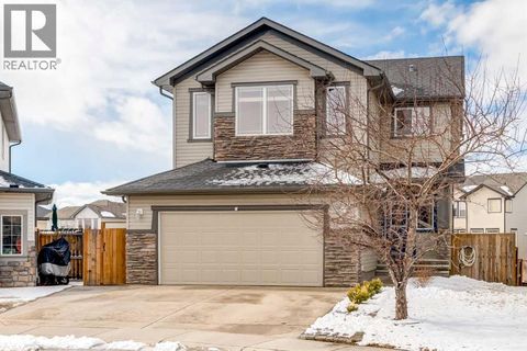 109 Westmount Place Okotoks AB T1S0B4