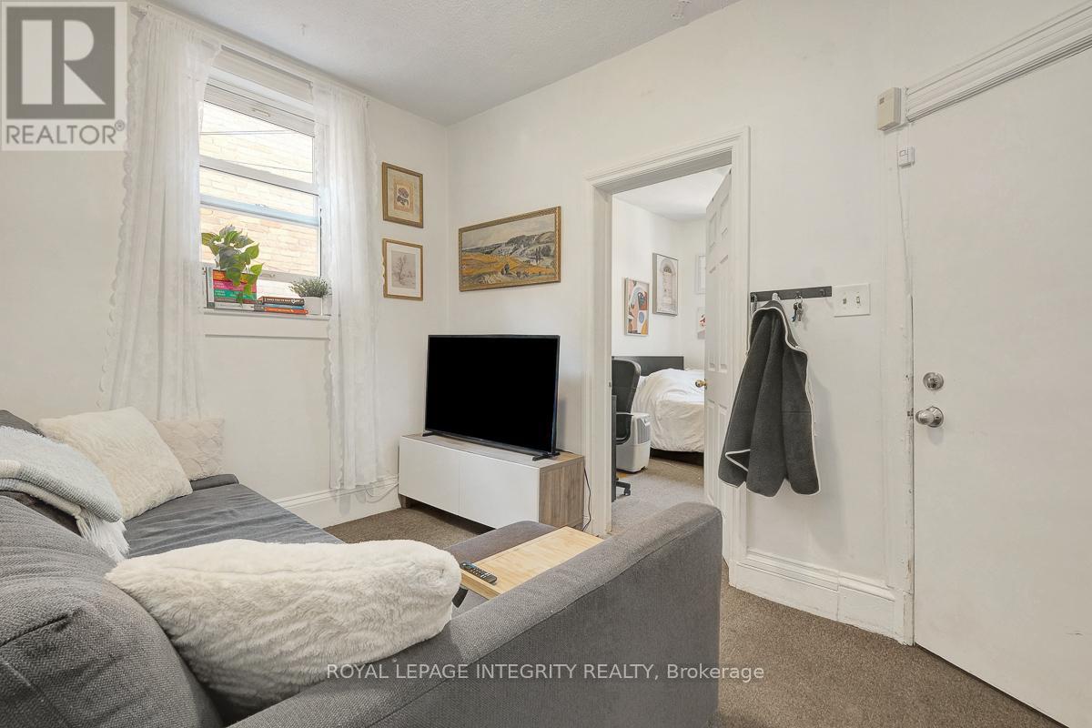 199 HENDERSON AVENUE