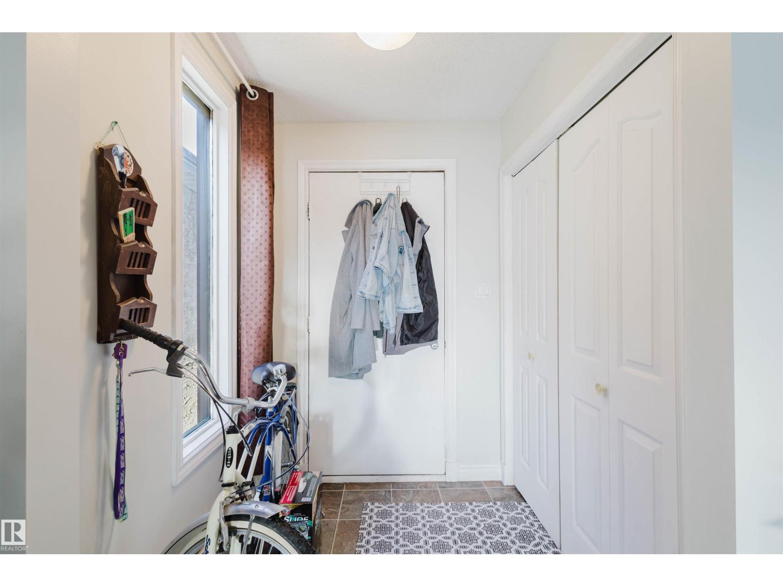 10831 80 AV NW