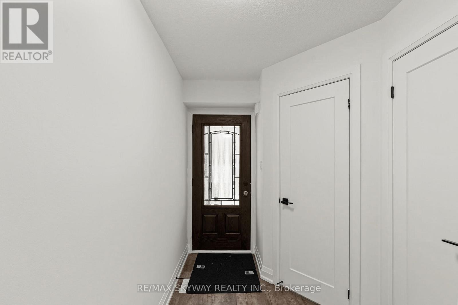 143 STONEBROOK WAY NE