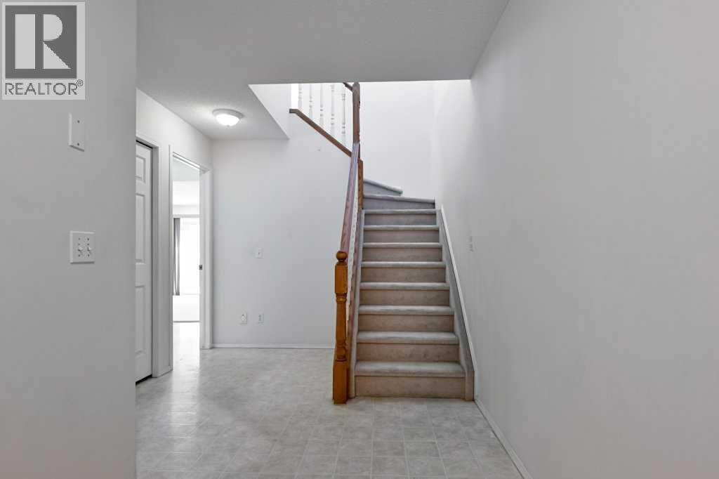 184 Valley Ridge Heights NW