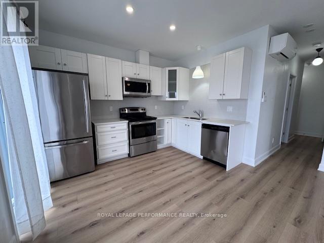 1 - 739 PRINCIPALE STREET