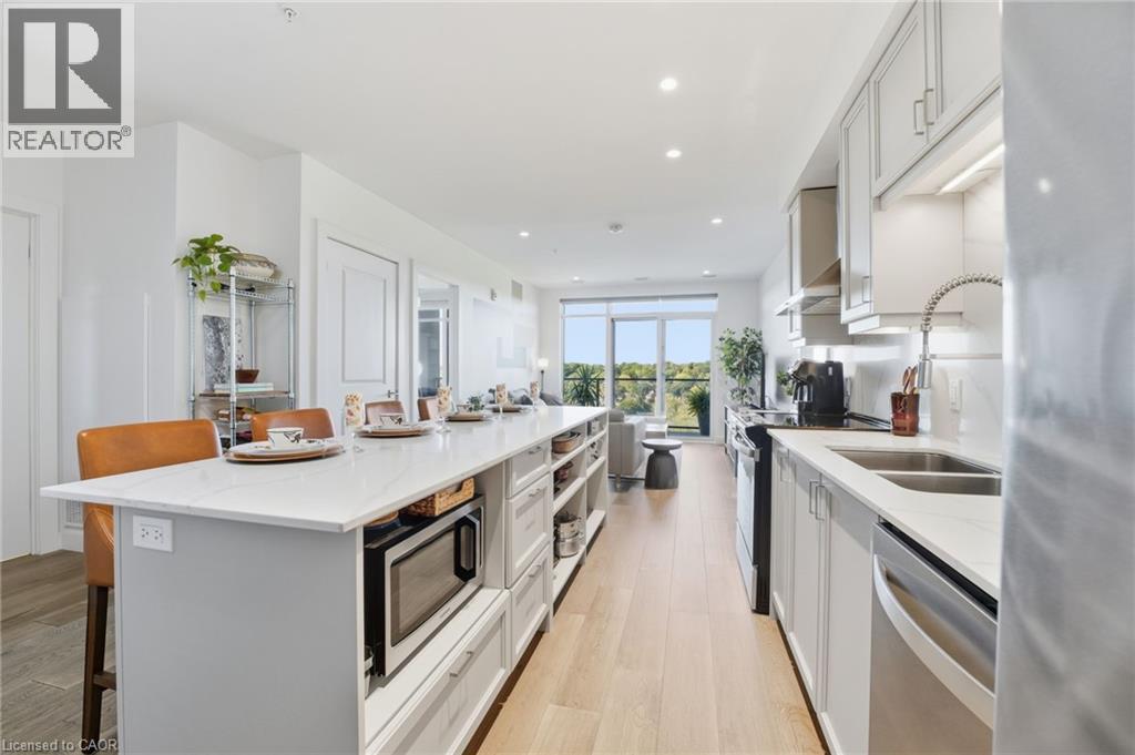 15 GLEBE Street Unit# 1410