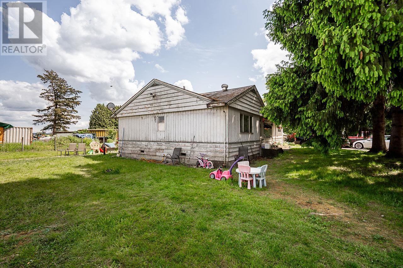 18365 LOUGHEED HIGHWAY