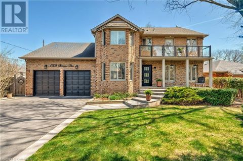 4302 SHOREACRES Place Burlington ON L7L5N1
