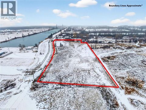 260 COLBORNE Street Welland ON L3B3P1