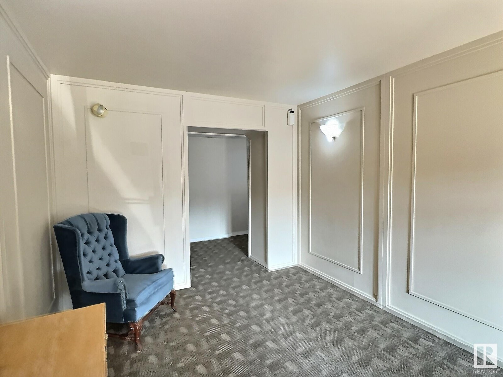 #202 10124 159 ST NW