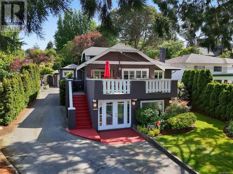 384 Gorge Rd W Saanich BC V9A1M8