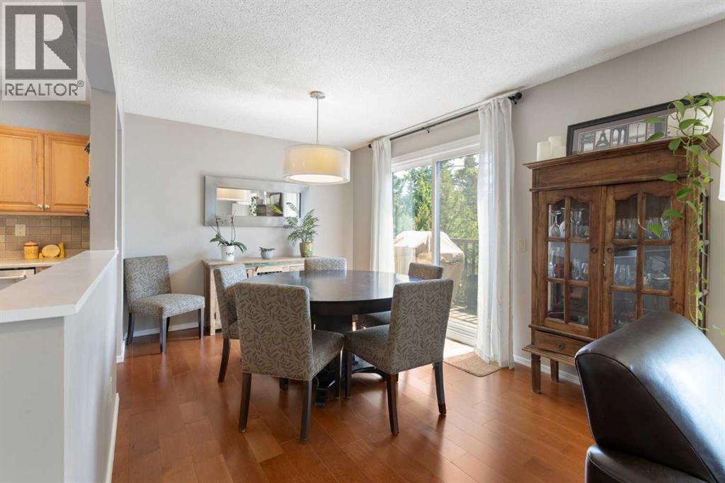 224 Sandstone Place NW
