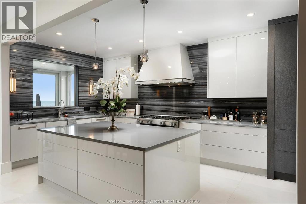 11770 RIVERSIDE DRIVE