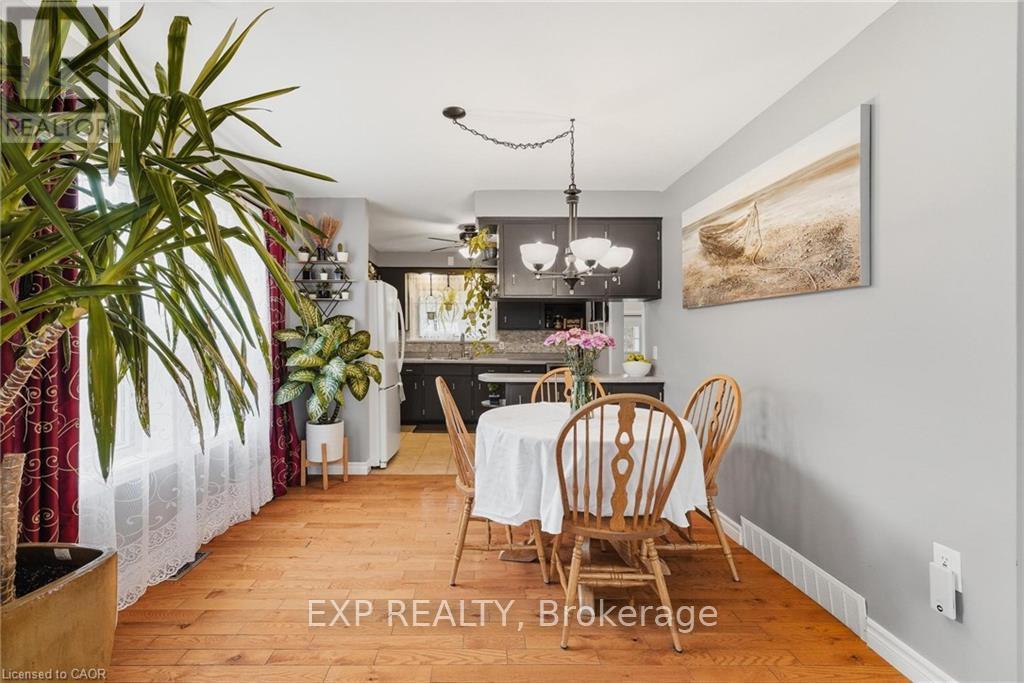120 ELGIN CRESCENT