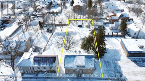 28 WILSON STREET W Perth ON K7H2M9