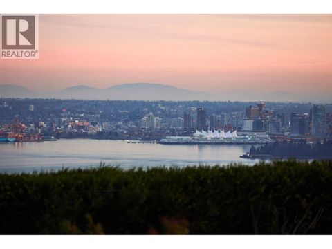 875 EYREMOUNT DRIVE West Vancouver BC V7S2B2