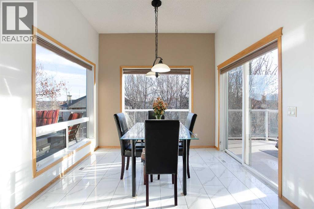 26 Cresthaven View SW