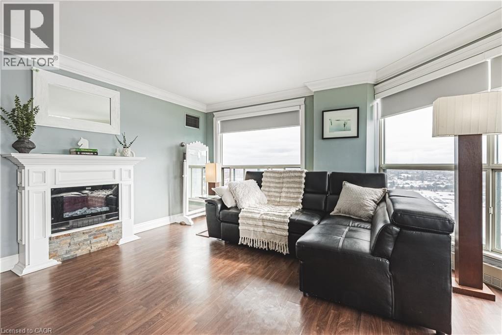 2155 BURNHAMTHORPE Road Unit# Ph1904