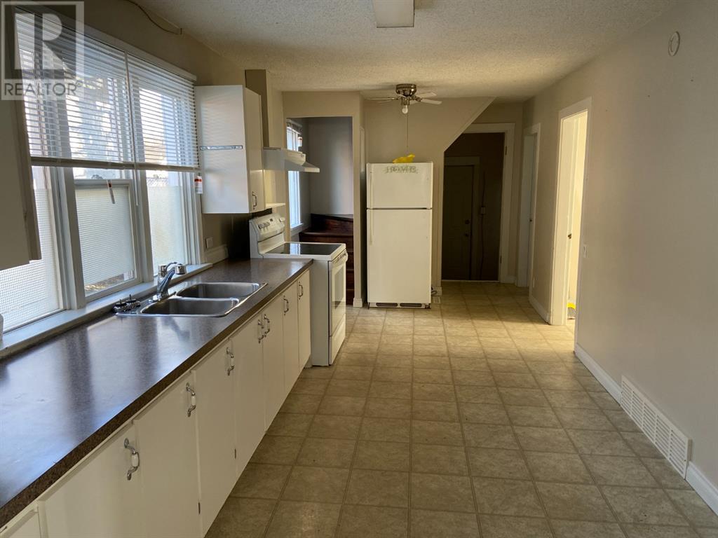 10319 Churchill Drive