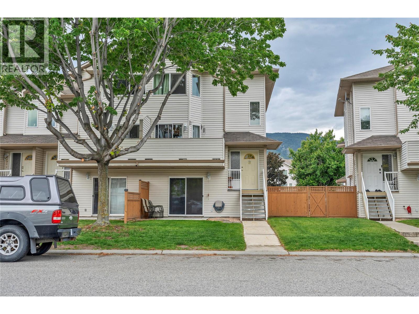 3153 Paris Street Unit# 158