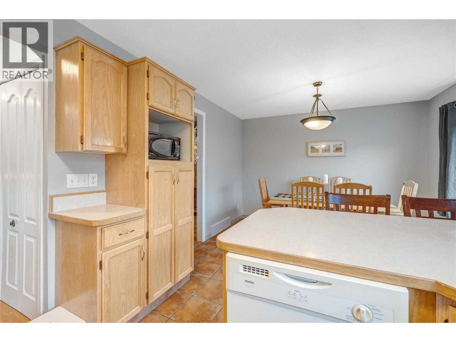 3153 Paris Street Unit# 158