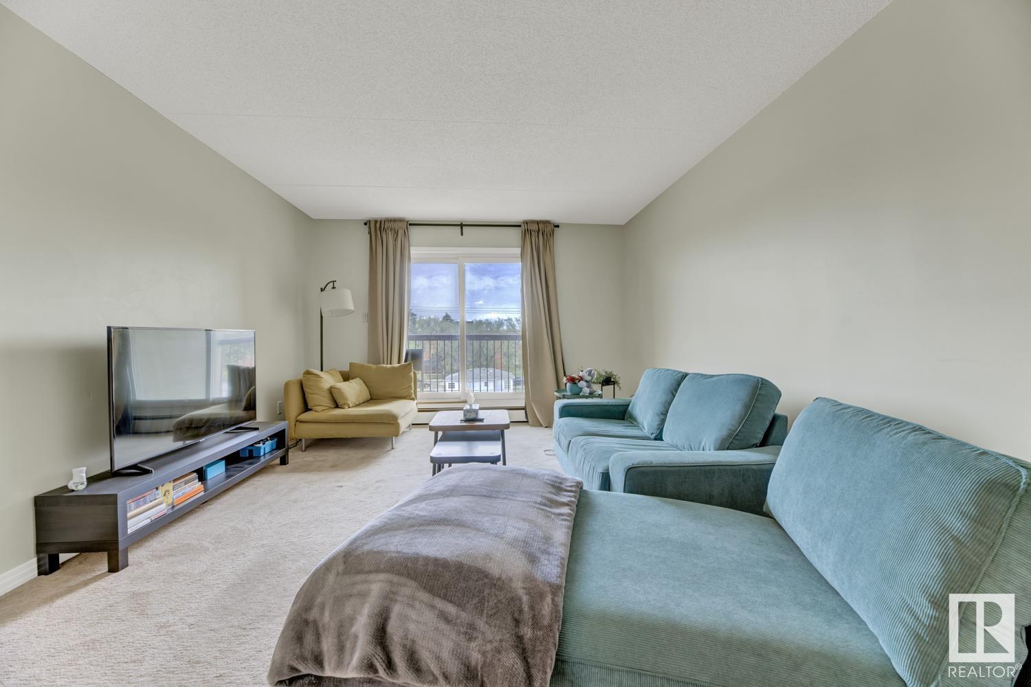 #404 11026 106 ST NW