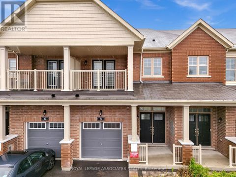 8 PARADISE WAY Whitby (Rolling Acres) ON L1R0R7