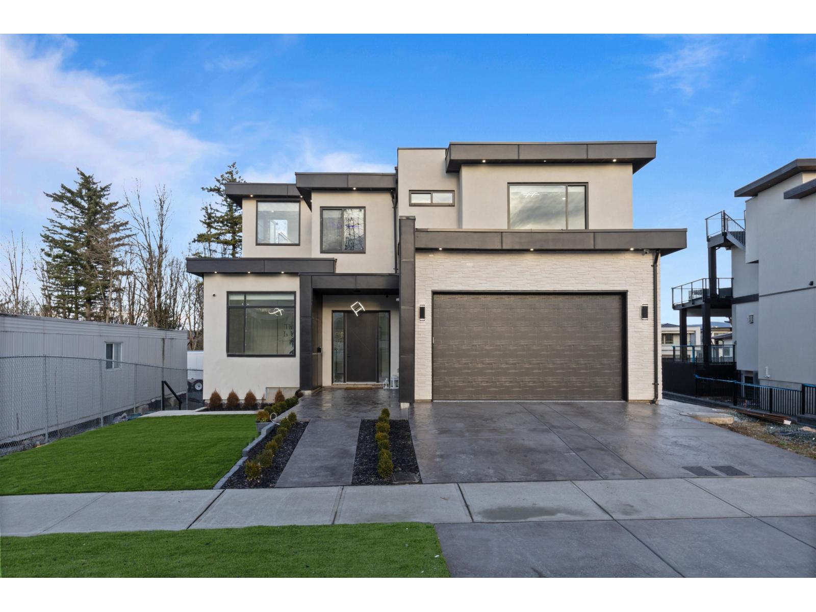 2786 MONTANA PLACE