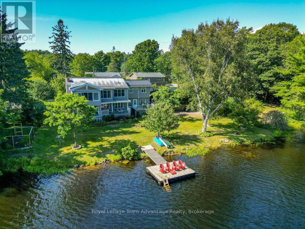 6 GINNIE STREET