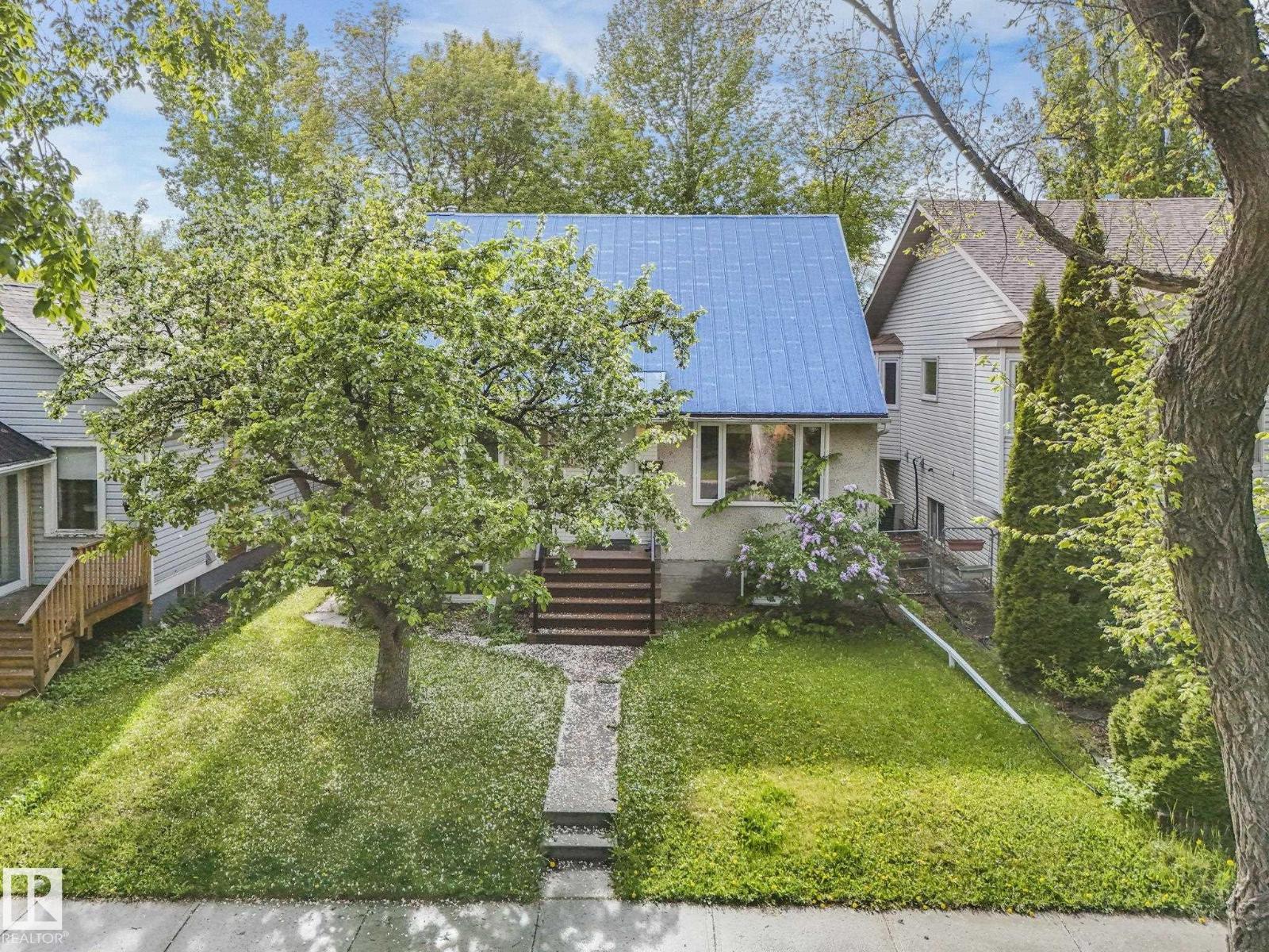 11514 122 ST NW