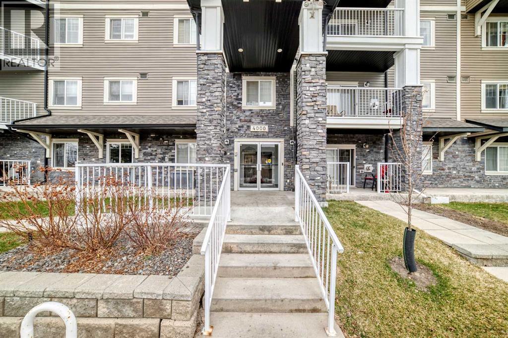 4305, 115 Prestwick Villas SE