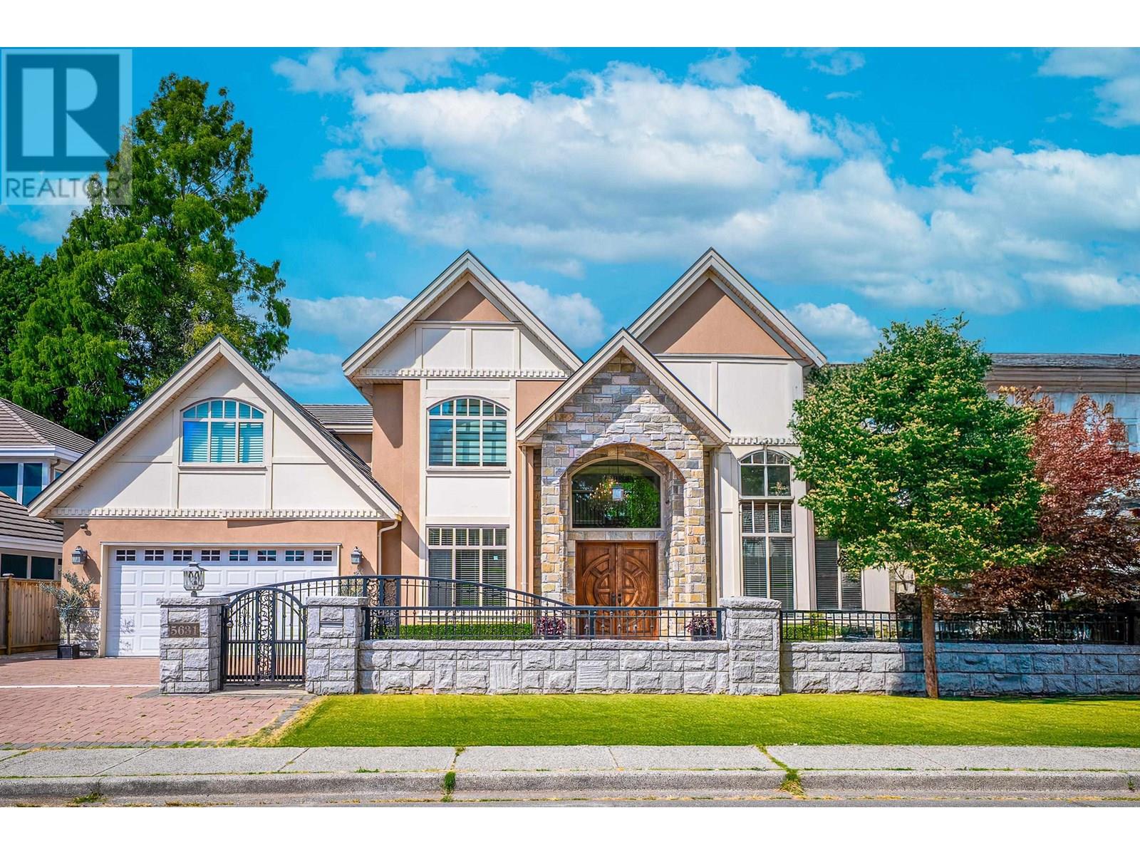 5631 CHEMAINUS DRIVE