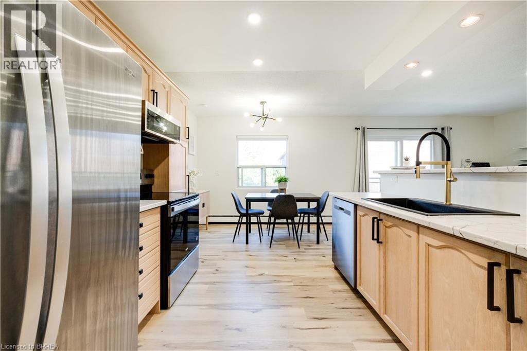 608 GREY Street Unit# 4
