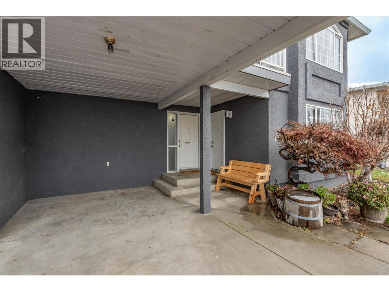 2440 Old Okanagan Highway Unit# 1111