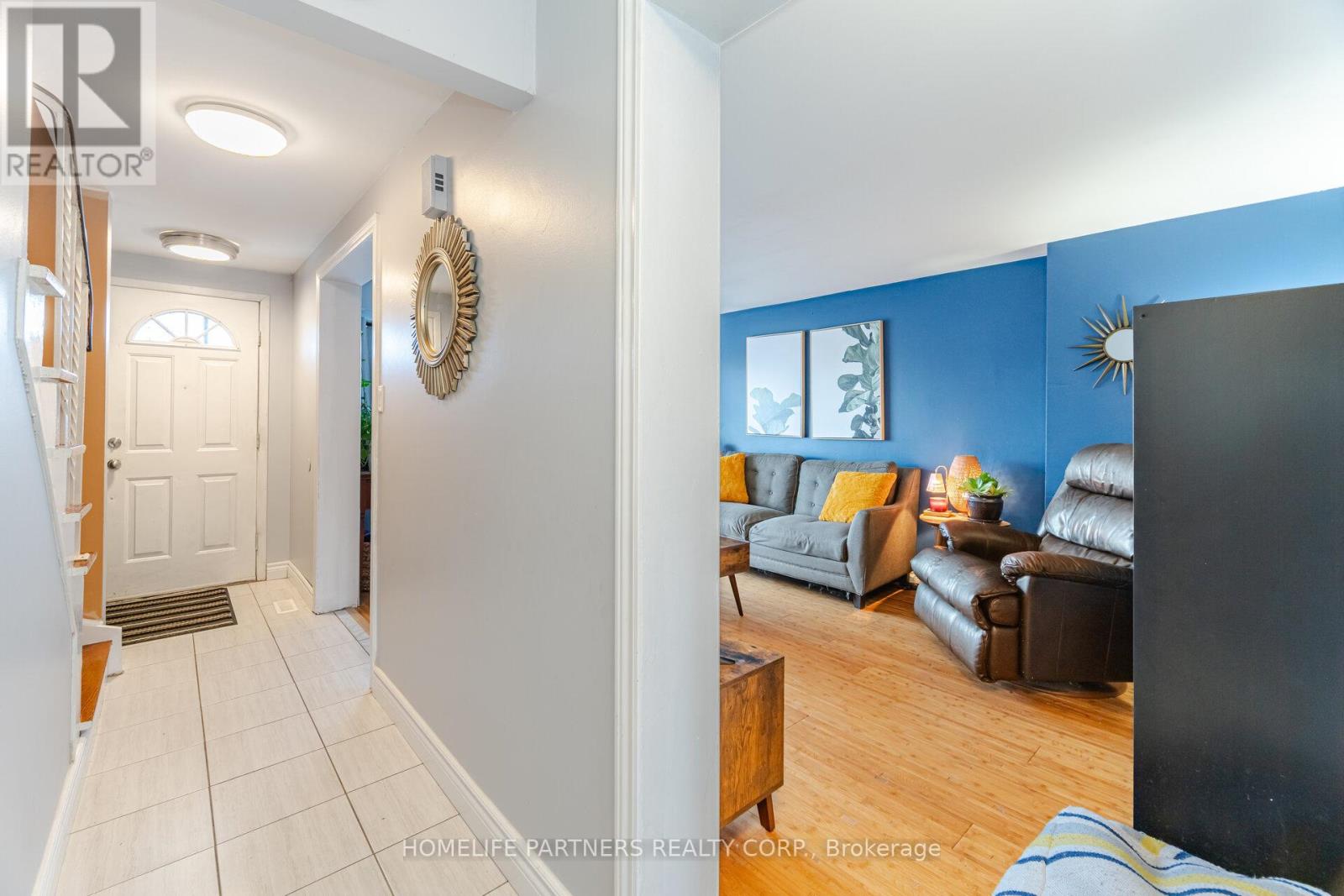 7695 PRIORY CRESCENT