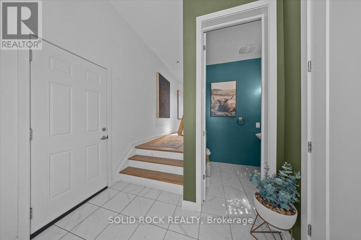 255 TRAILSEDGE WAY