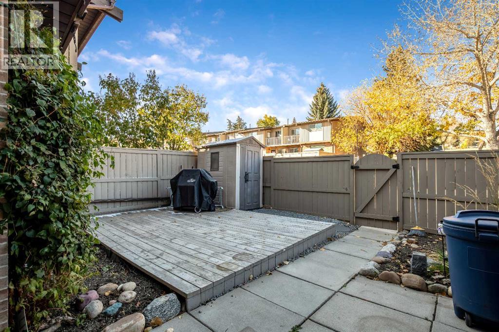 2, 1055 72 Avenue NW