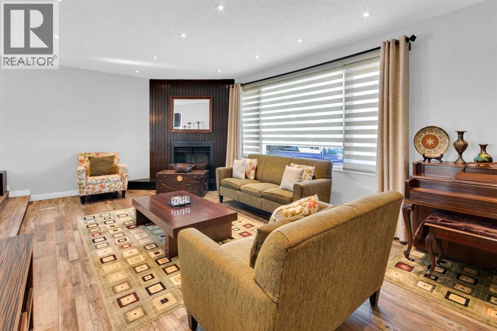 549 Rundleville Place NE