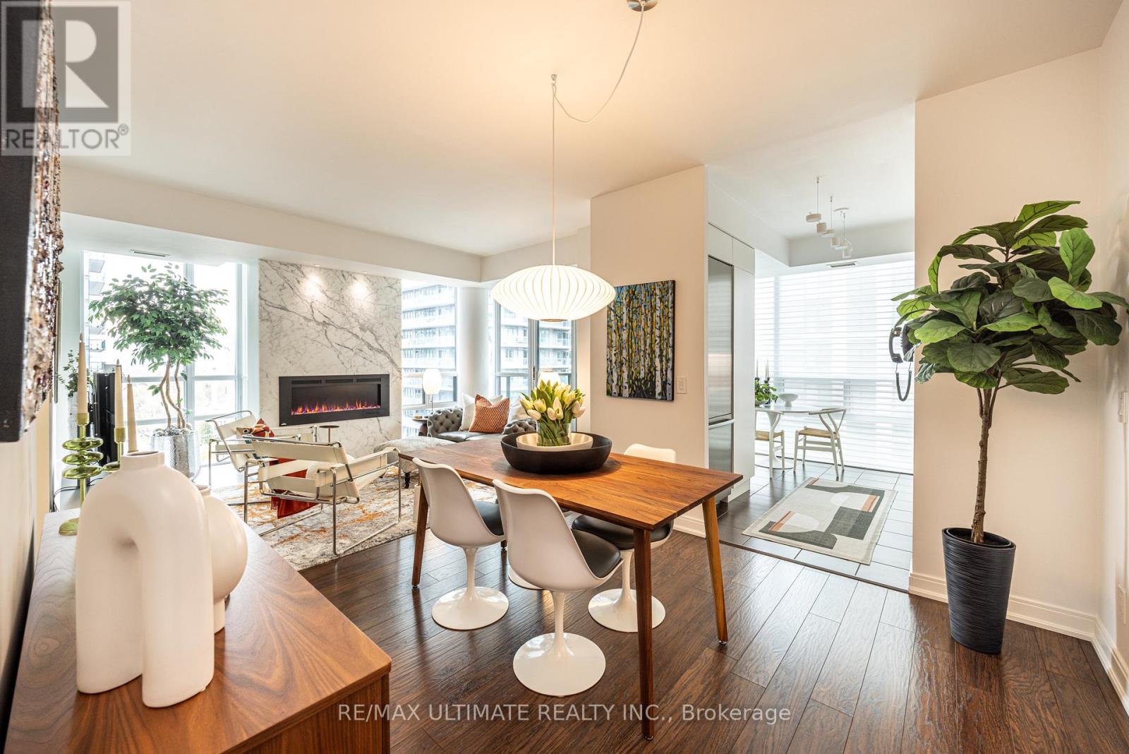 1403 - 88 BROADWAY AVENUE