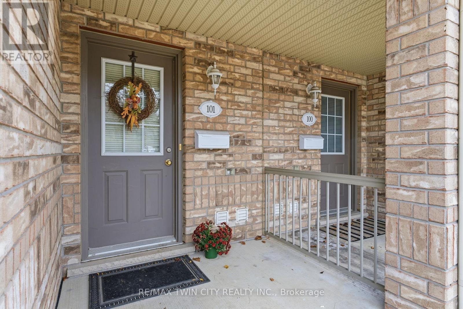 101 - 1155 GORDON STREET