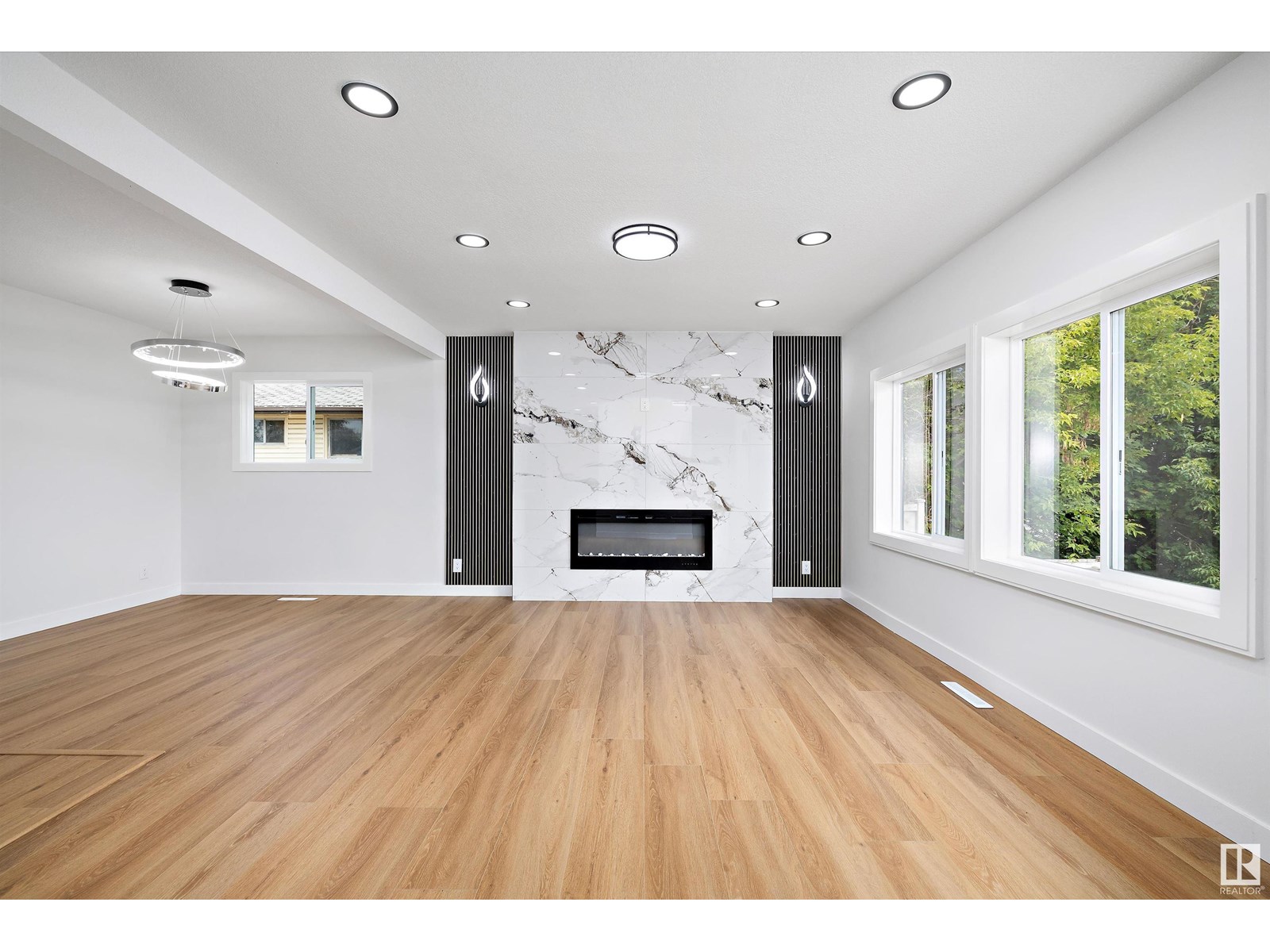 13628 139 ST NW