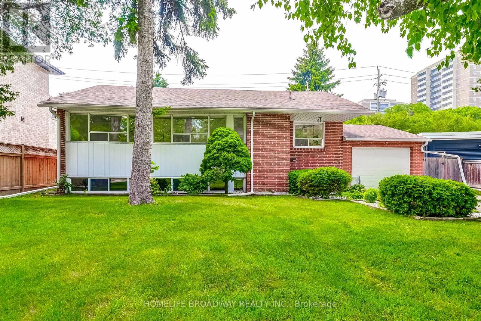 45 HURLINGHAM CRESCENT