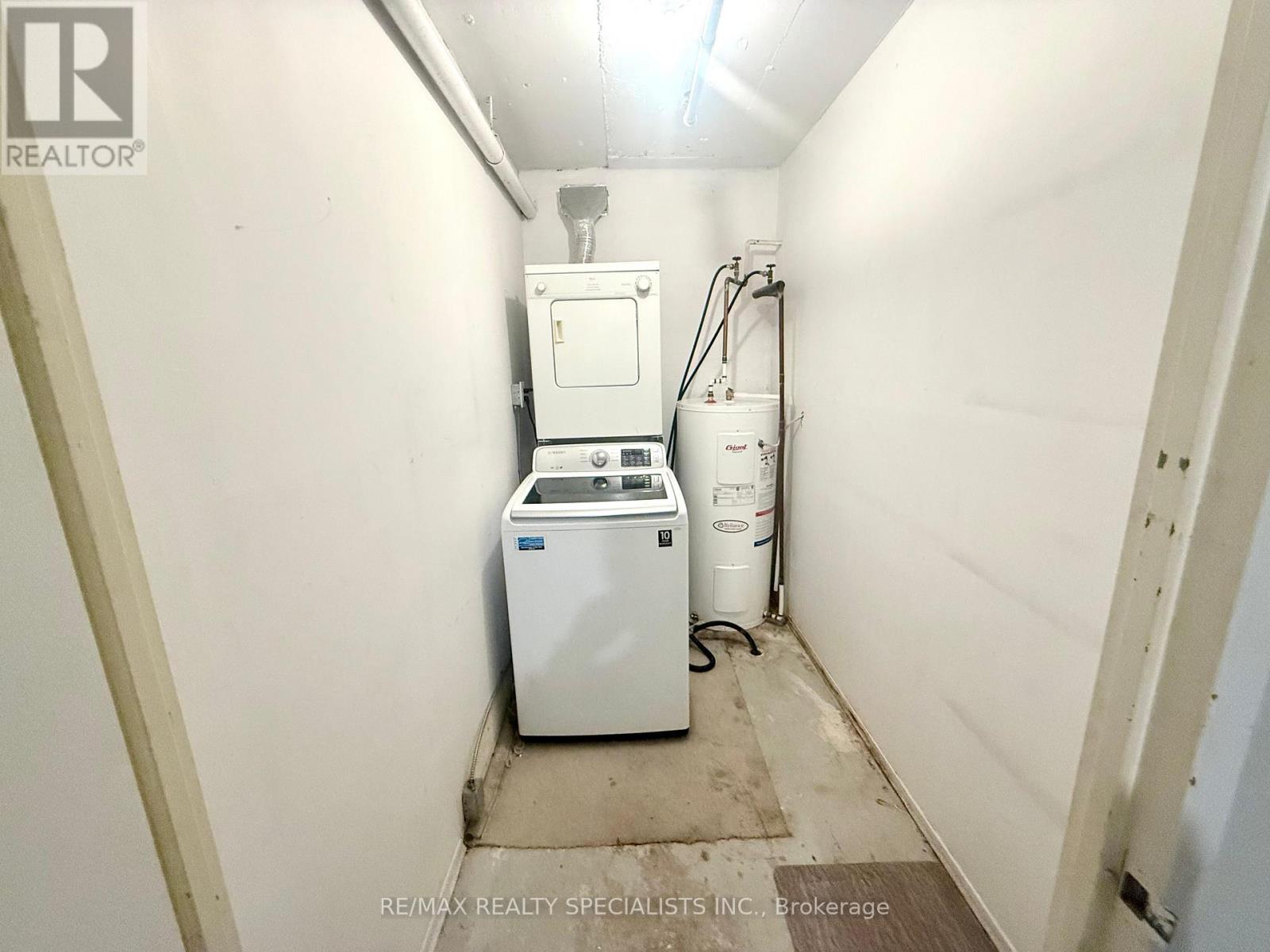 520 - 1000 CEDARGLEN GATE