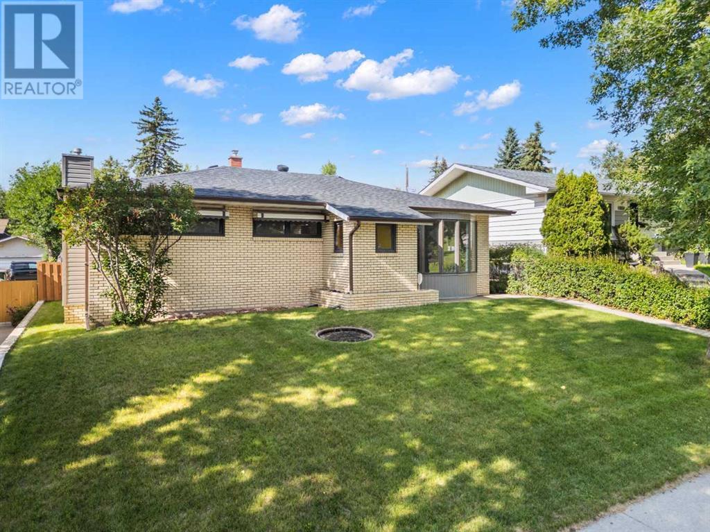 127 Fawn Crescent SE