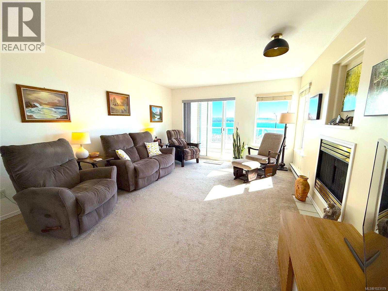 201 1216 Island Hwy S