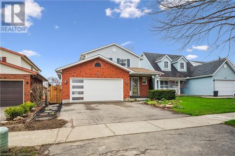 317 BUSHVIEW Crescent Waterloo ON N2V2A6