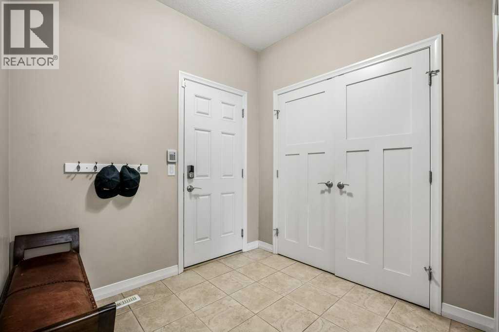 103 Panamount Common NW