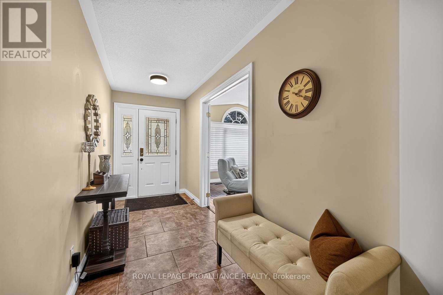 1099 BRIDLEWOOD DRIVE