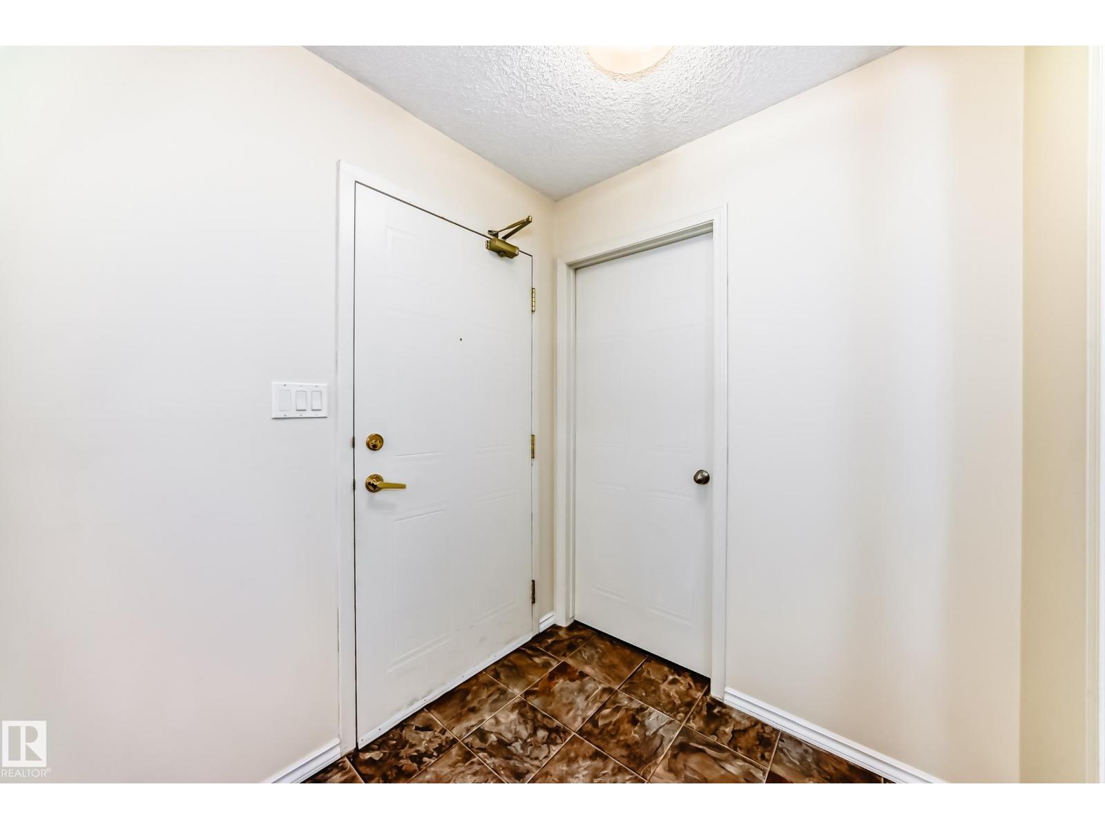 #117 15503 106 ST NW